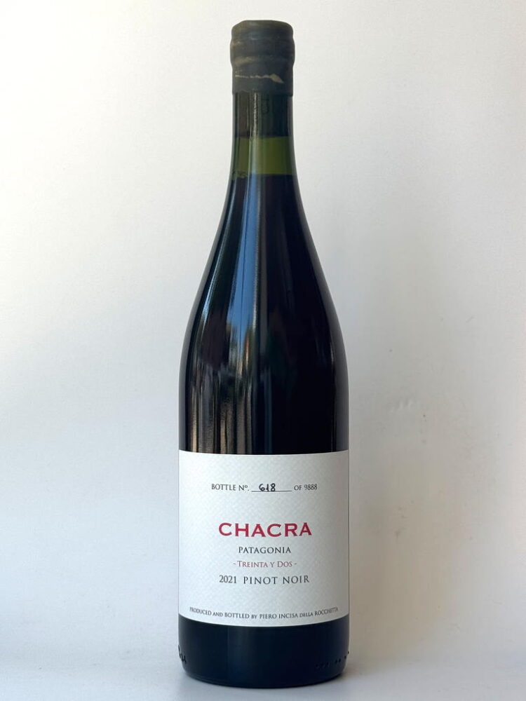 Chacra Pinot Noir Treinta y Dos 2021